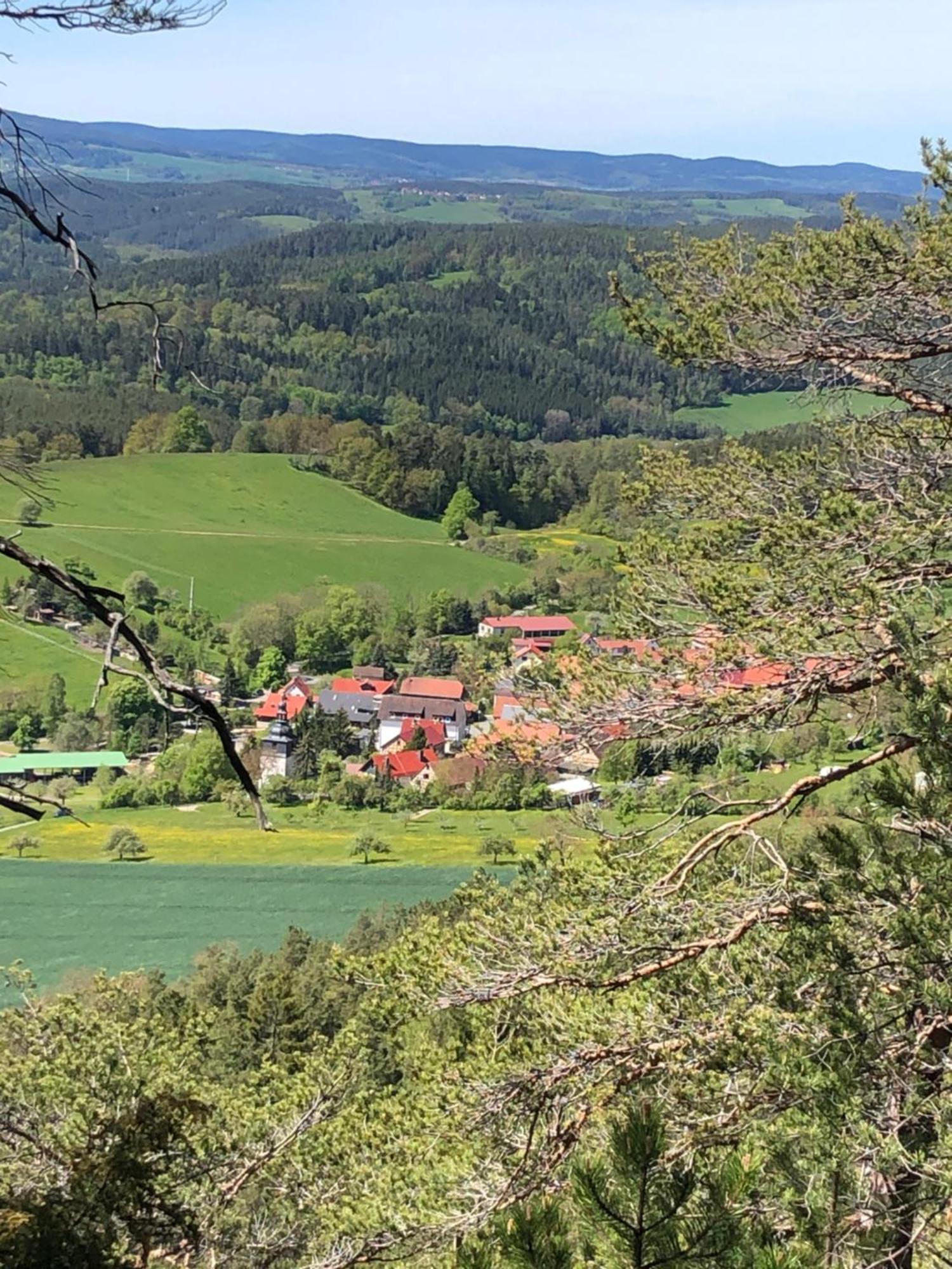 Ferienwohnung Dietlinde Bad Blankenburg Dış mekan fotoğraf