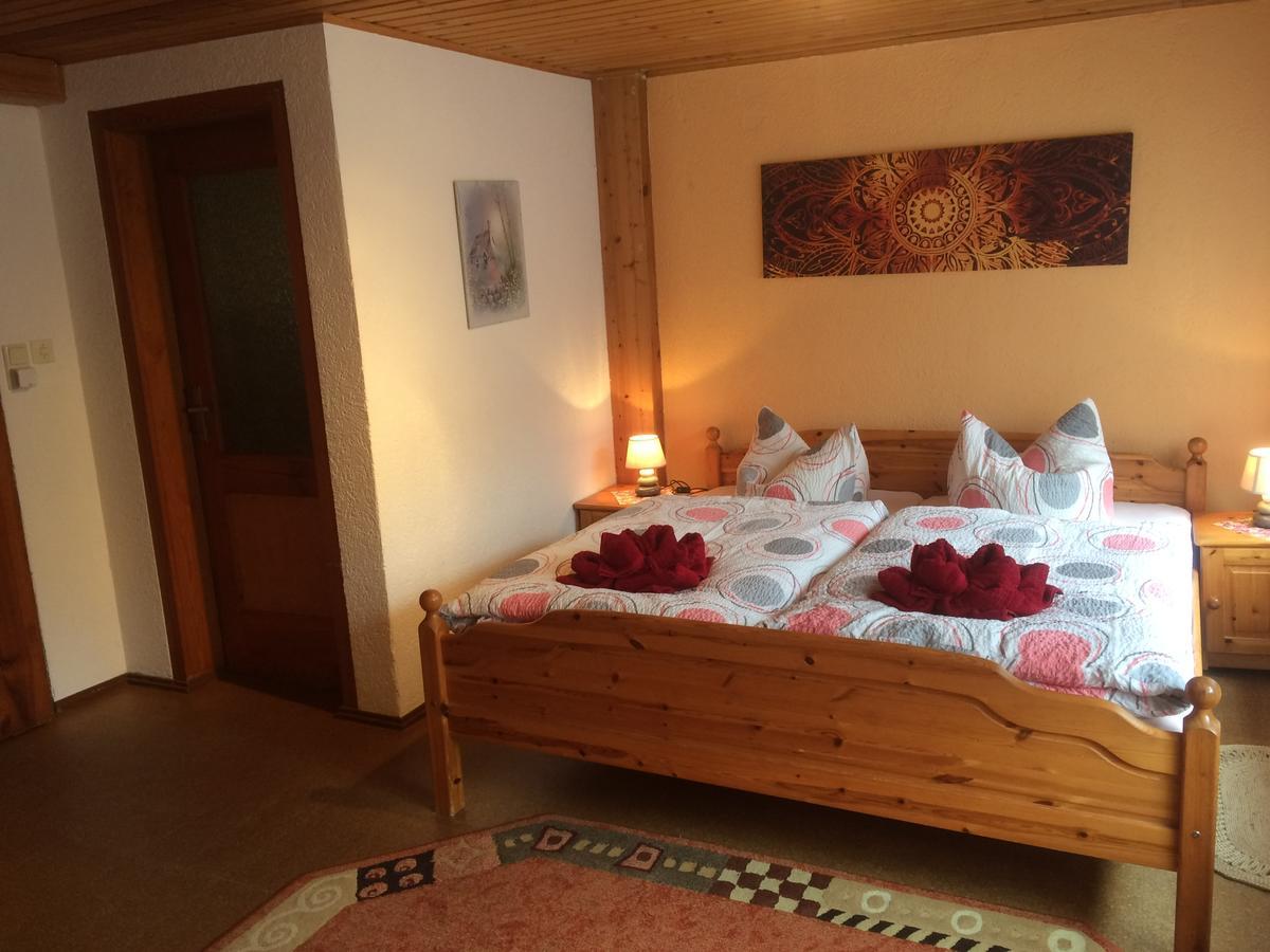Ferienwohnung Dietlinde Bad Blankenburg Dış mekan fotoğraf